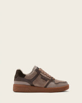 Regan Plus Leather Low Top Sneakers