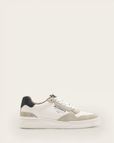 Regan Low Top Sneakers
