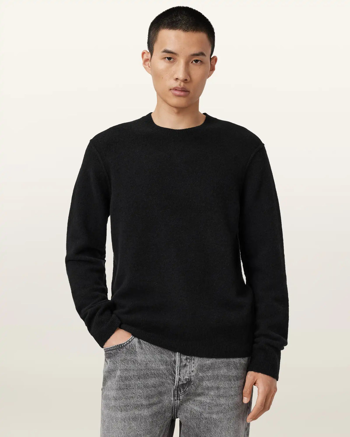 Patern Crew Neck Knit