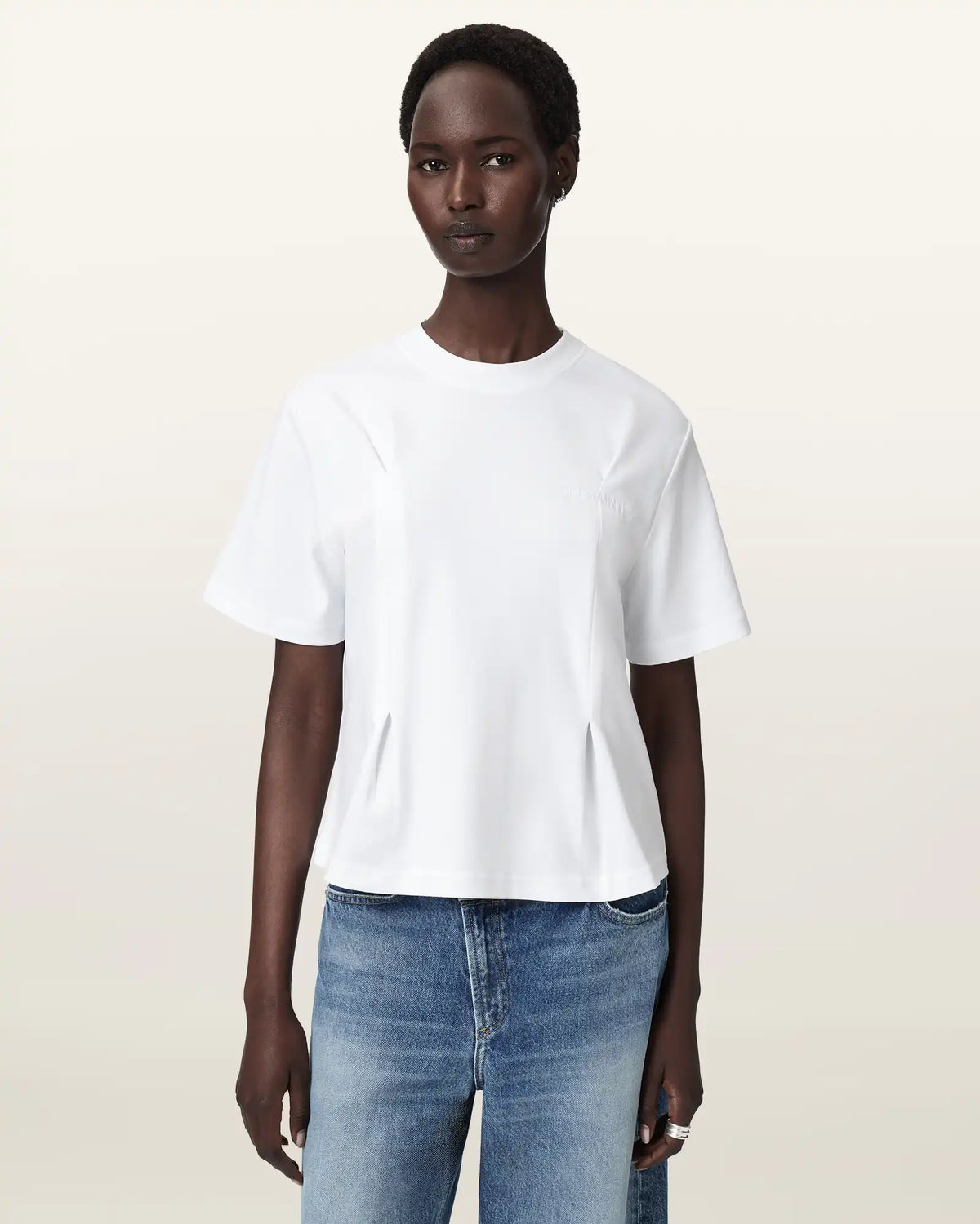 Sofia Lisa Boxy Embroidered T-Shirt